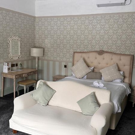 St Andrews Town Hotel Дройтуич Экстерьер фото