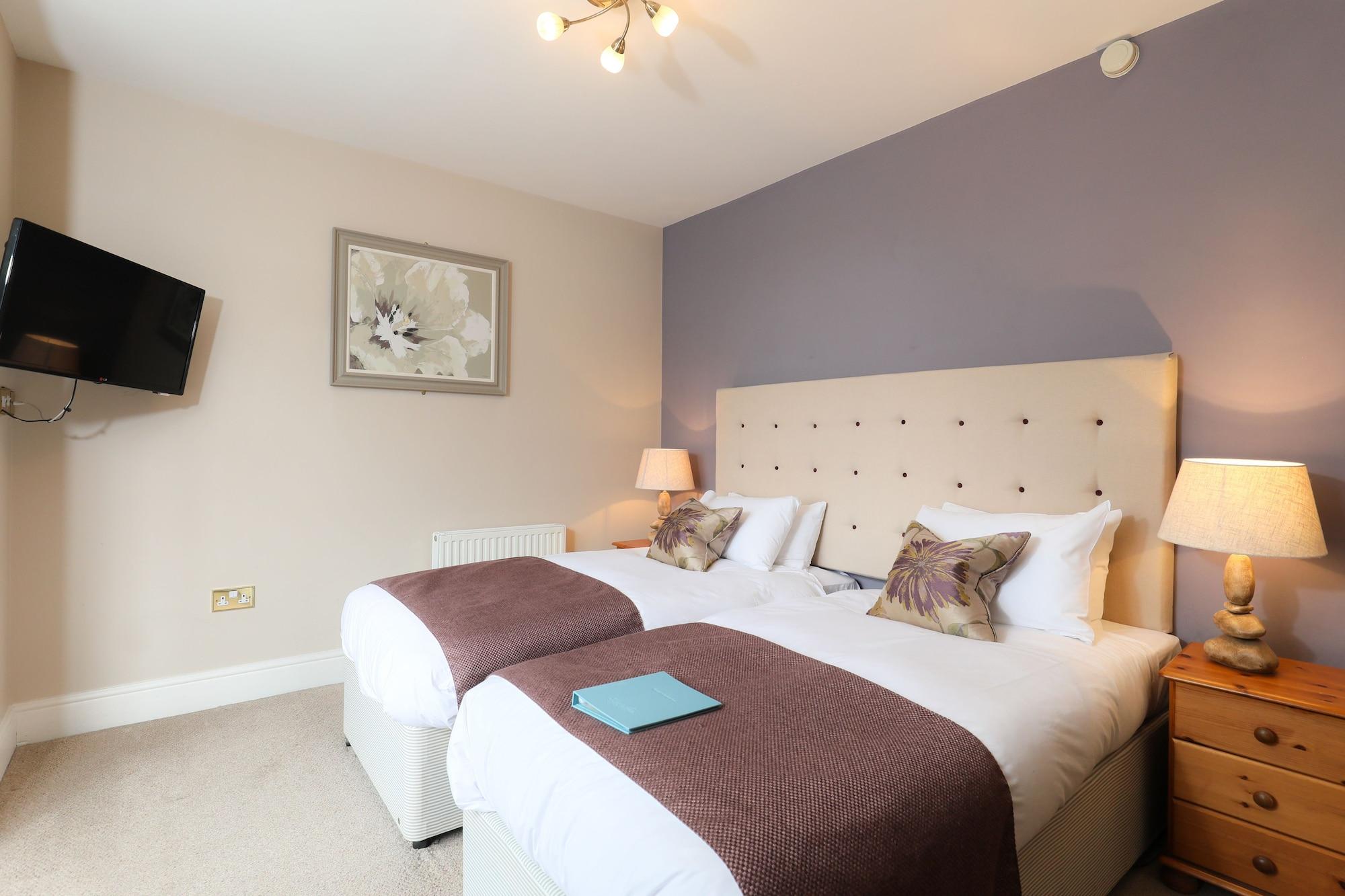 St Andrews Town Hotel Дройтуич Экстерьер фото