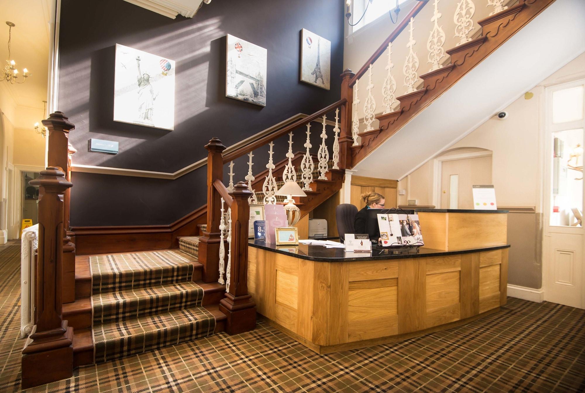 St Andrews Town Hotel Дройтуич Экстерьер фото