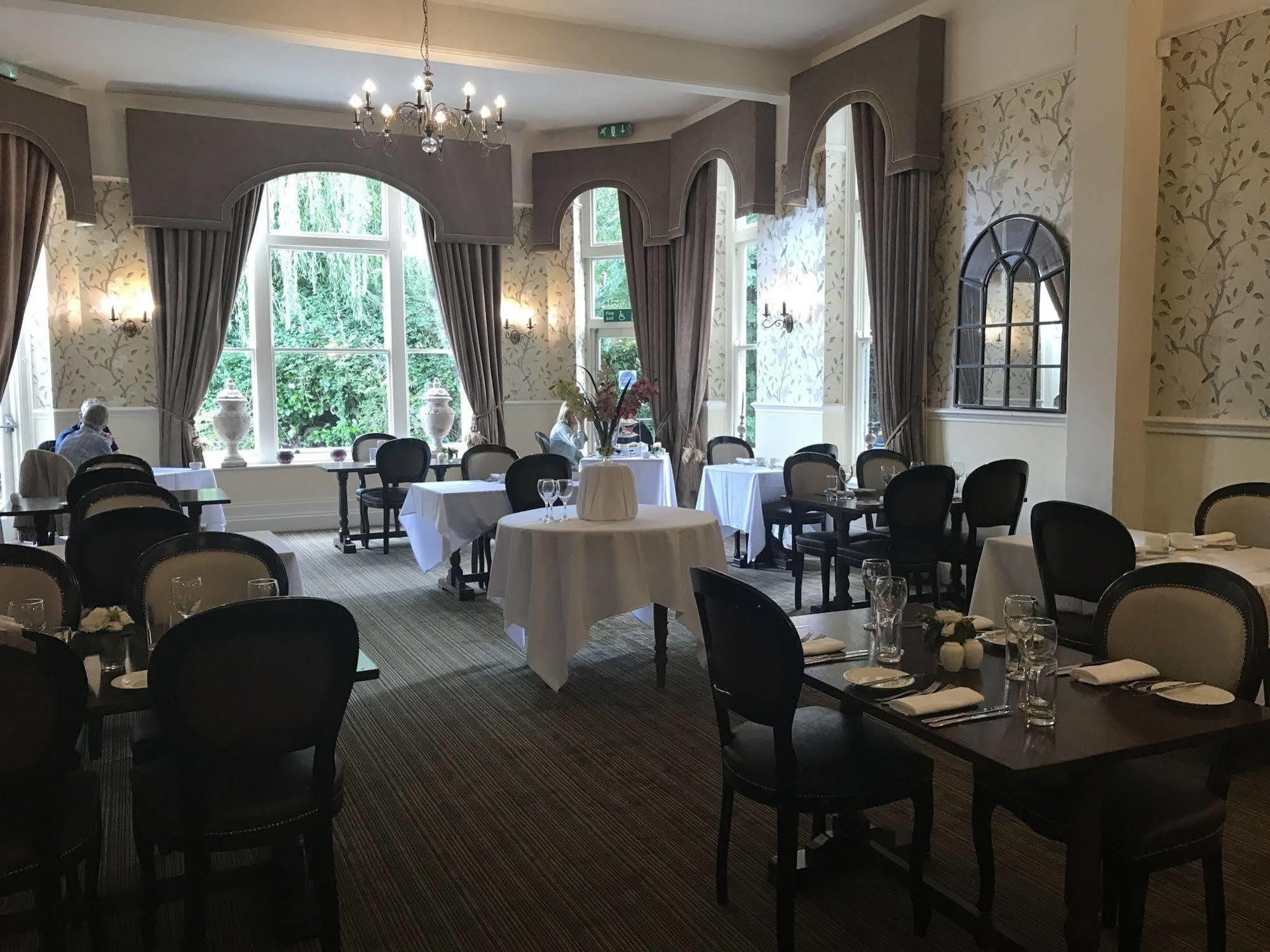 St Andrews Town Hotel Дройтуич Экстерьер фото