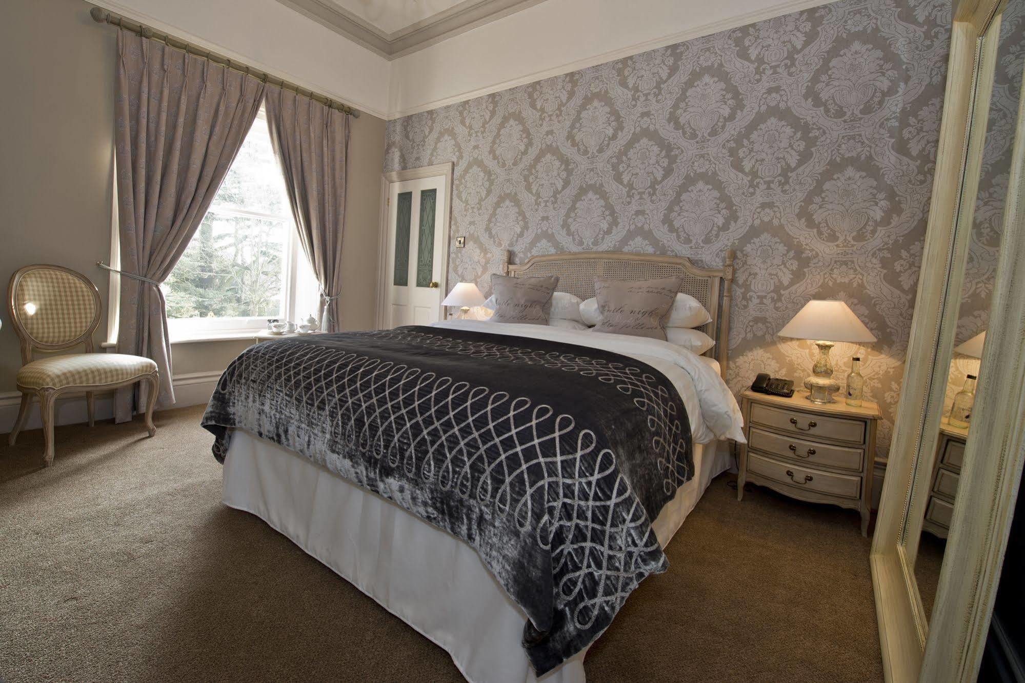 St Andrews Town Hotel Дройтуич Экстерьер фото