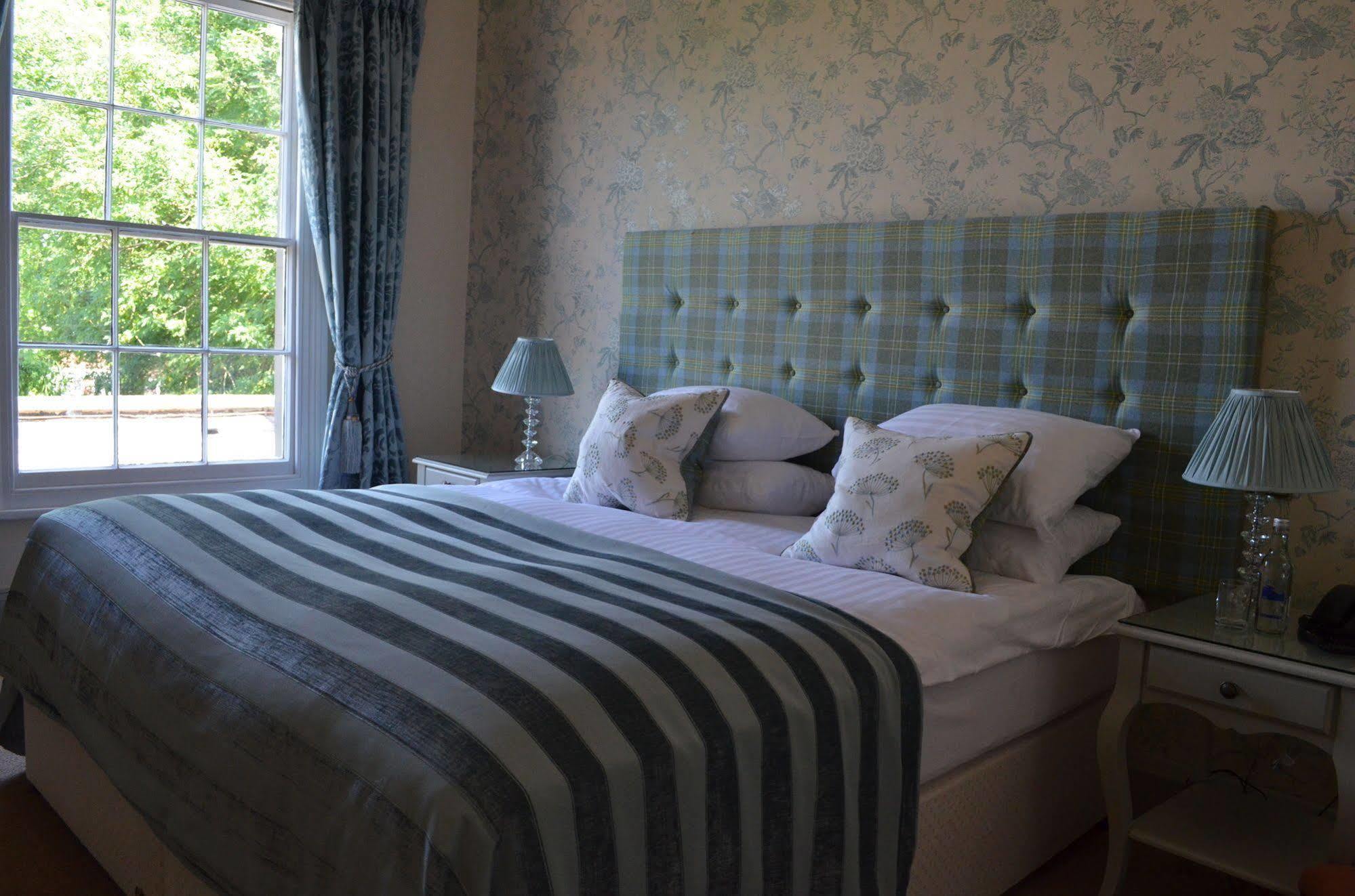 St Andrews Town Hotel Дройтуич Экстерьер фото